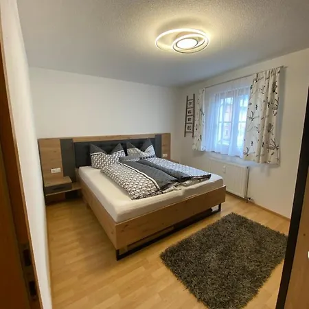 Sonnige Gemuetliche Daire